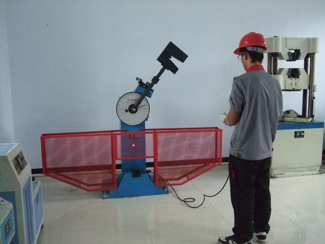 沖擊試驗機(jī)